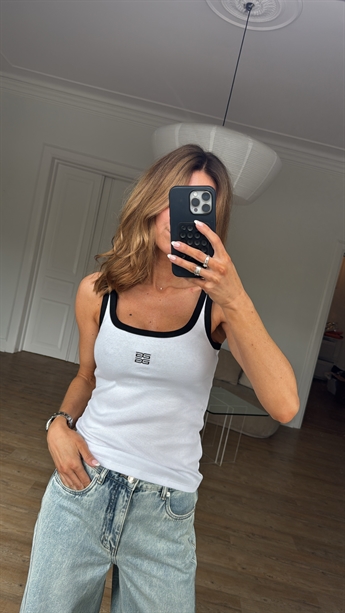 GESTUZ, Drew Contrast Logo Top, White
