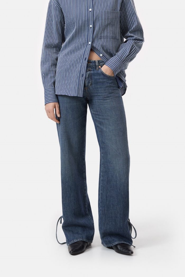 Closed, C21565 Gillan strap detail, Dark Blue