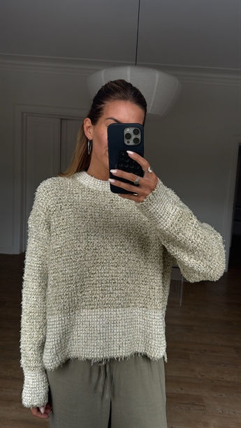 Closed, C96268 Crew Neck Step Hem Knit, Light Green melange