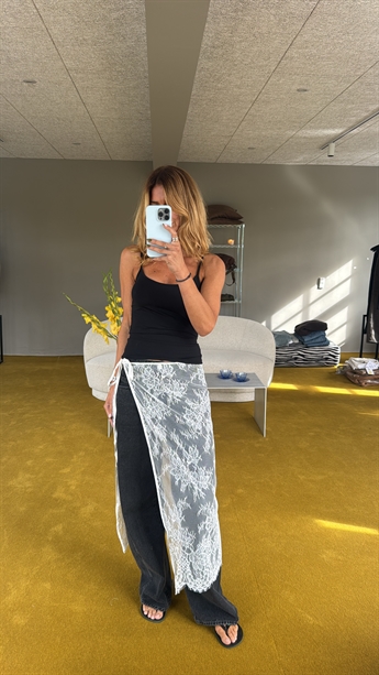 Lily, Lace Scarf Long Skirt, White