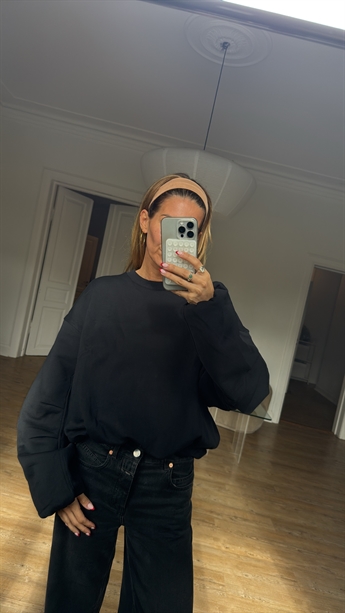 Oval Square, First Crewneck Sweat, Black Stone
