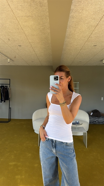 Bella Square Tee, White