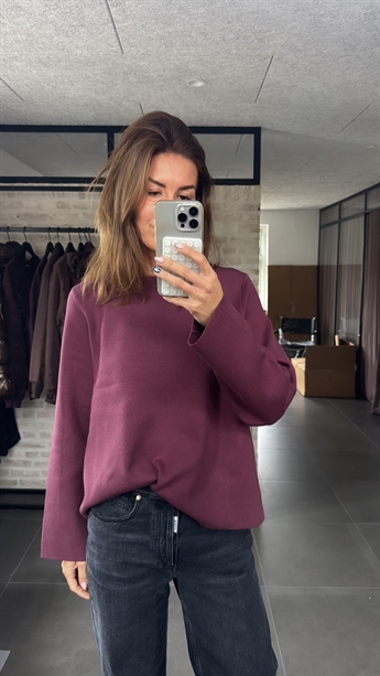 Reya Square Sleeve O-neck, Mauve Wine