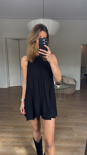 Ba&sh, Sinnta dress, sort
