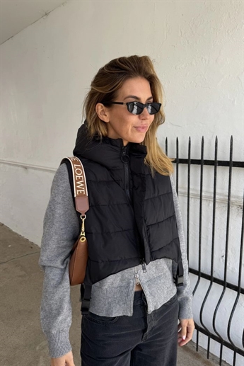 Embassy of Bricks and Locks - Hixon Hooded Vest, Black