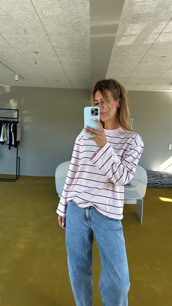 Gina, Boxy L/S Tee, Pale Pink/Seal Brown
