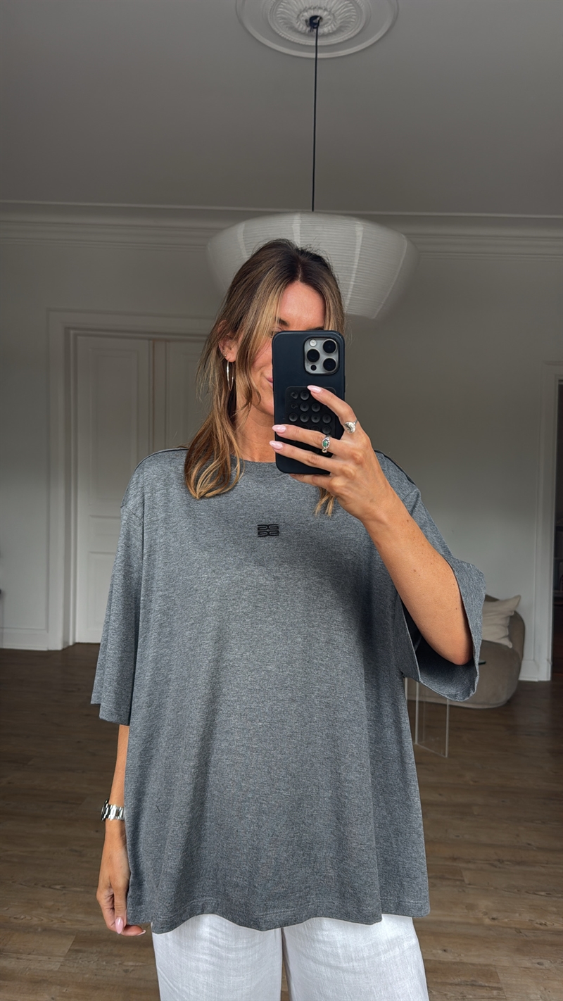 Gestuz, Jilan Tee, Dark Grey Melange