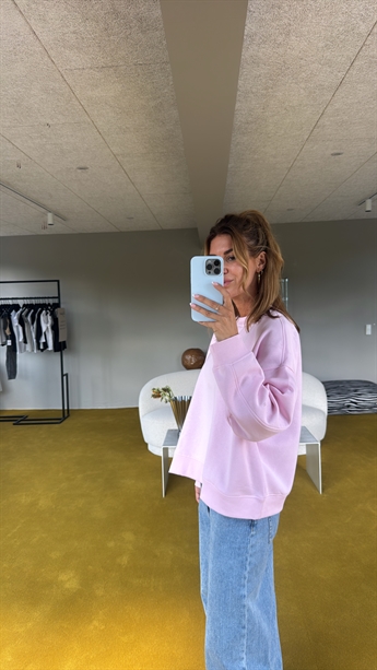 PREORDER! (Levering start uge 28) Rina, Boxy Sweat, Roseate