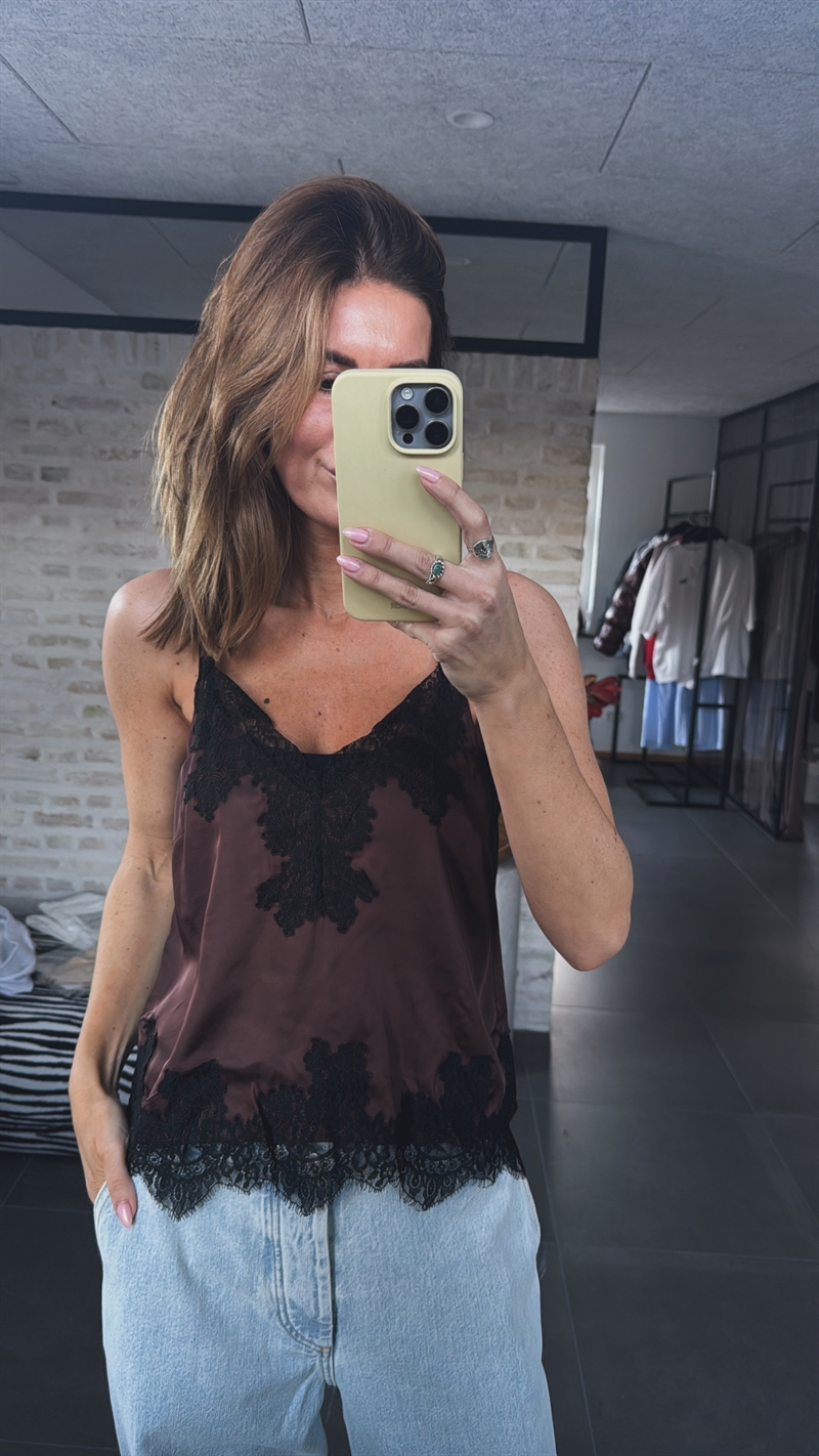 Rouge Edit, Lace Top, Coffee Black