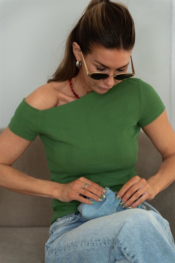 Closed, C95064 Asymmetric Short Sleeve Top, Matcha Green