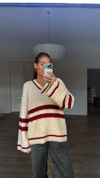 Line, College Pullover, White Sand / Karanda