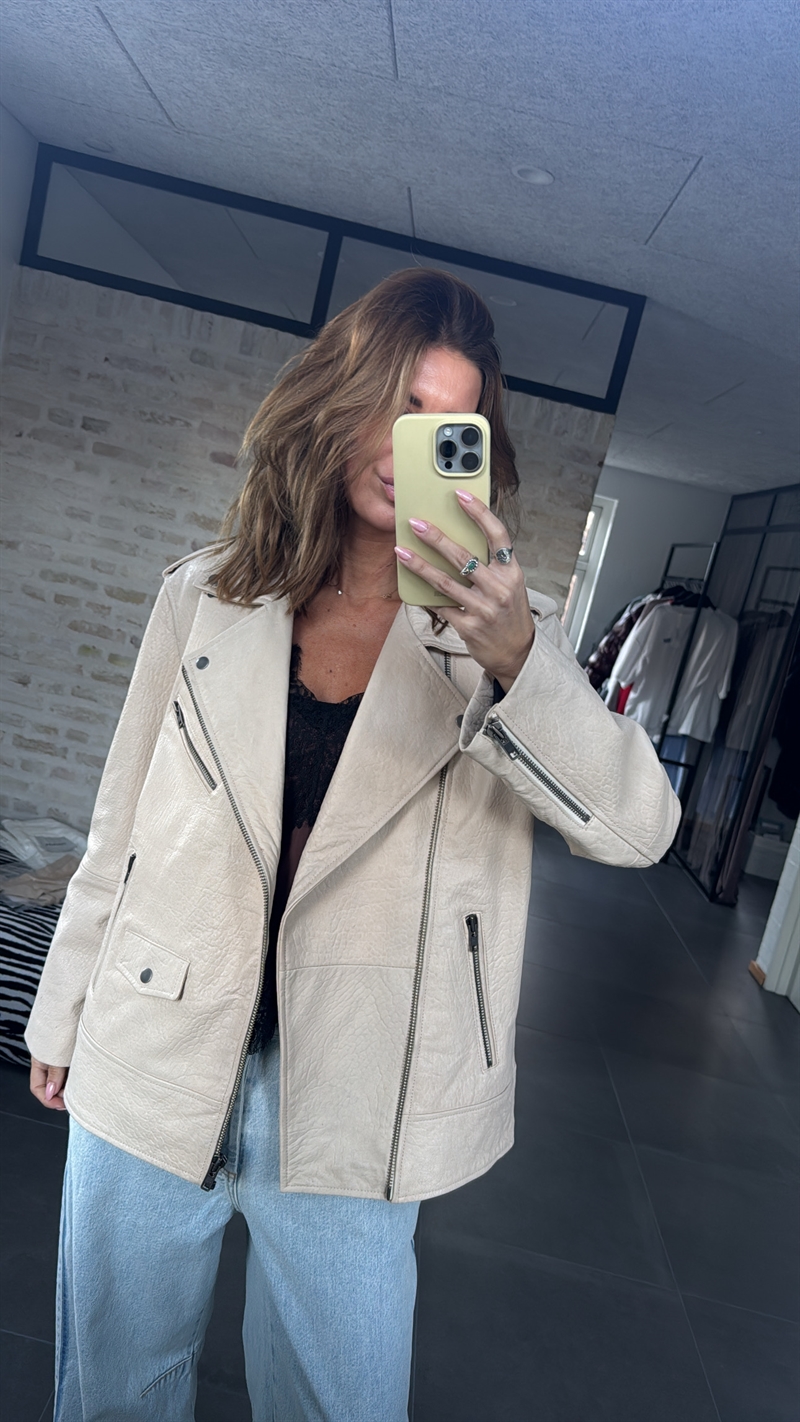 Rouge Edit, Cornelia Leather Jacket, Creme