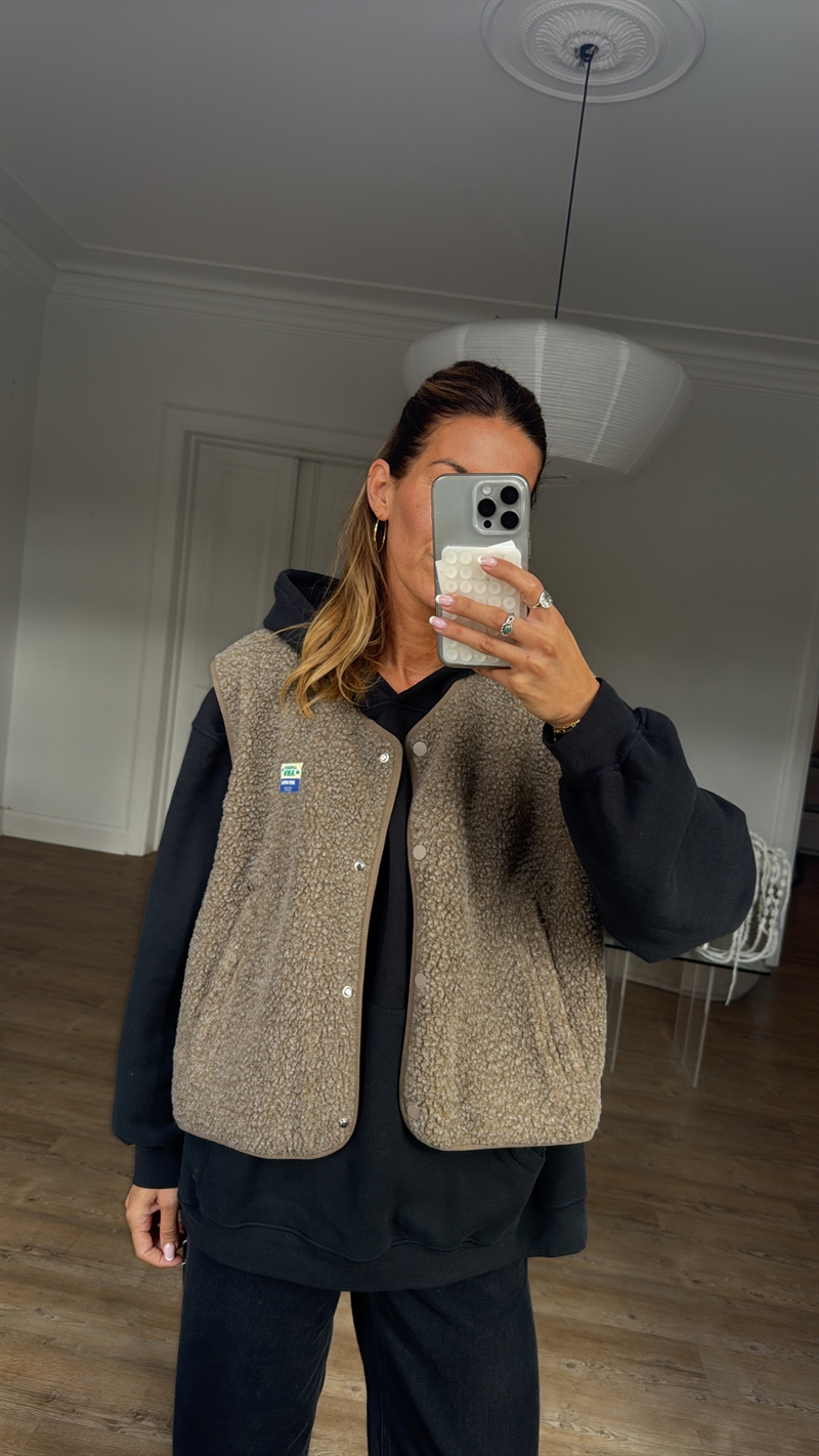 American Vintage, HOK16B, Vest, Nutmeg Melange