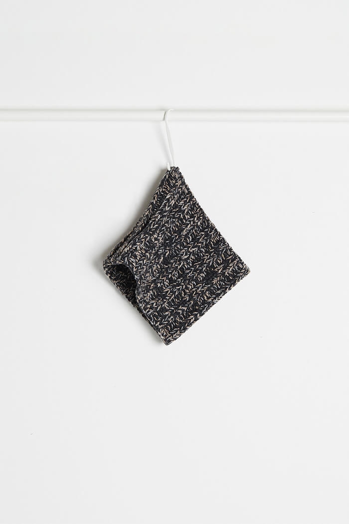Closed, C90703, Knitted Scarf, Black 