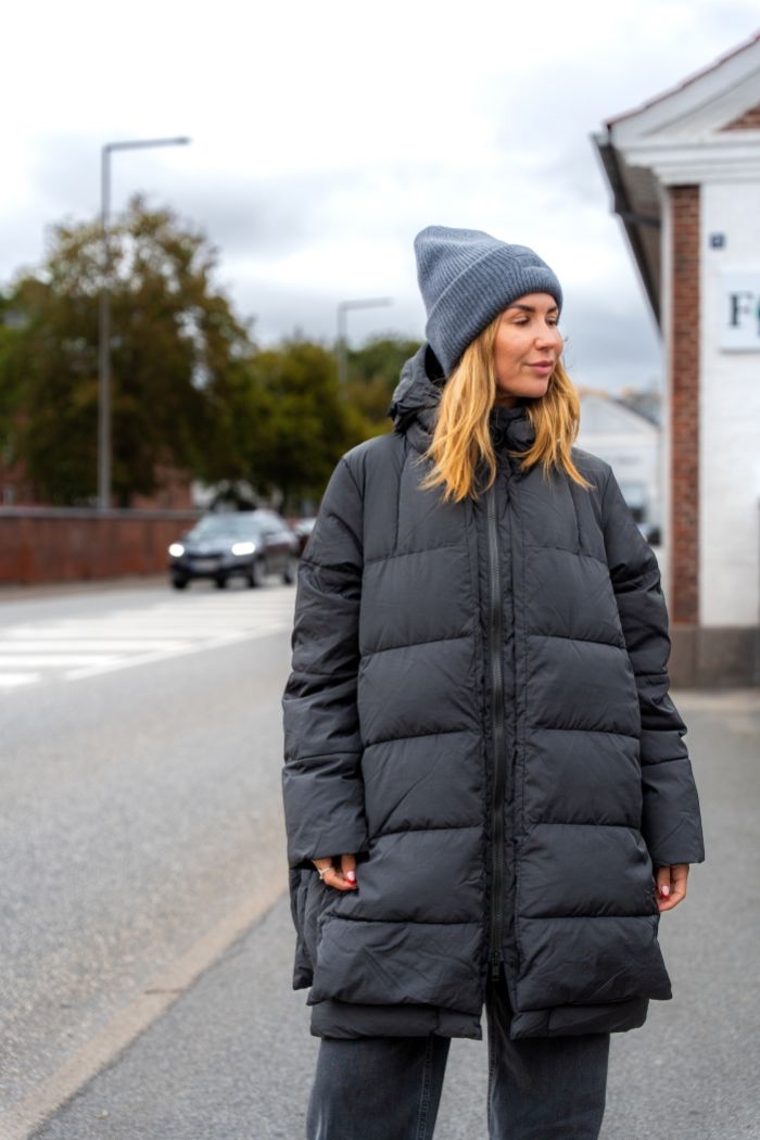 Embassy of Bricks and Locks - Fargo puffer jacket, black