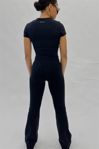 BLK.LAB11 - 11GROUNDING FLARED PANT - Black