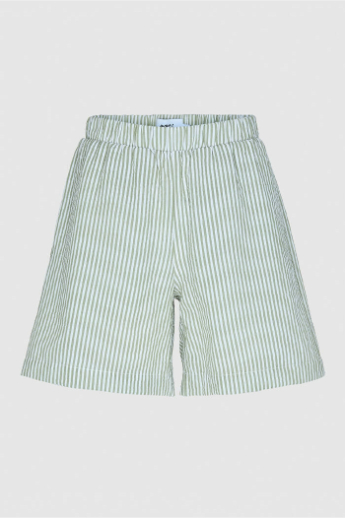 Moves, Pynna shorts, Boa