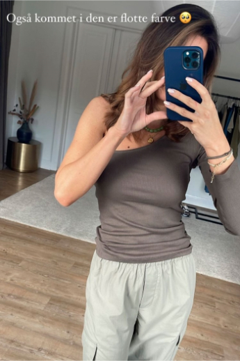 Modström, Igor One Shoulder LS top, Espresso